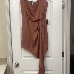 NWT Express crushed satin strapless dress